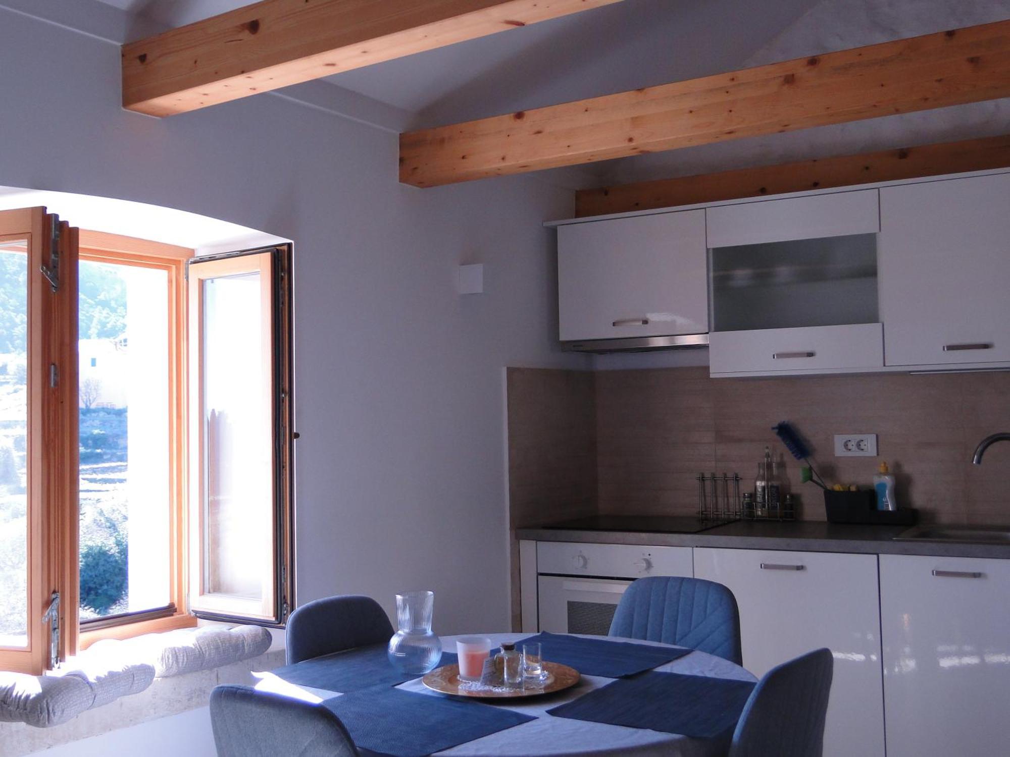 Apartma Heritage Kyra & Fox In Pitve, Hvar *